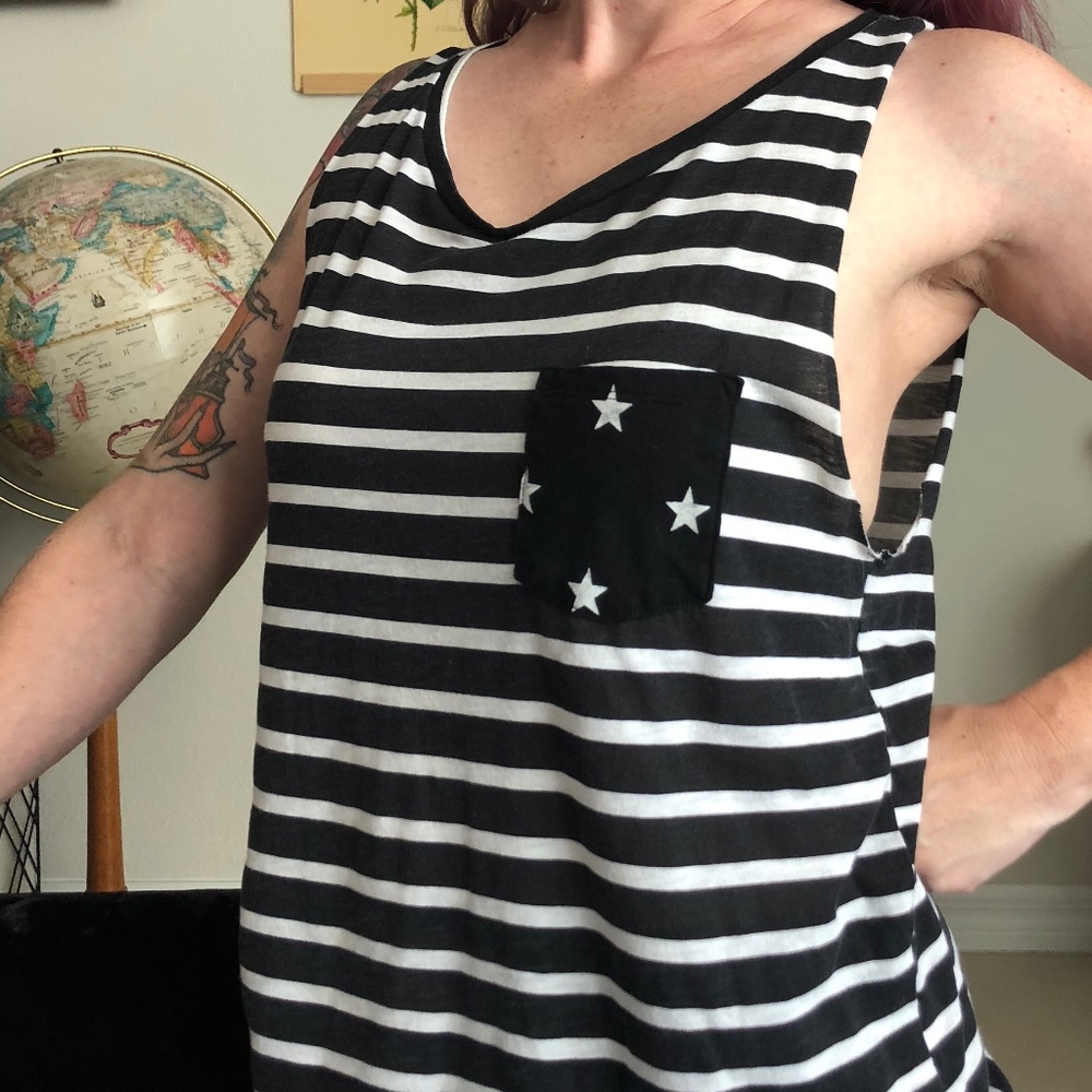 VS PINK Striped Star Pocket Tank - Picture 2 of 8